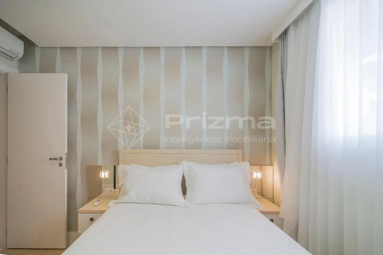 Portofino 202 - Aconchegante Apto 03 Dorms Com Otima Localizacao. Bombinhas 0*,  Βραζιλία